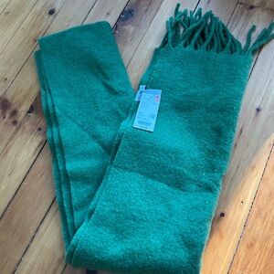 NWT Uniqlo blanket Souffle Chunky Scarf wool green